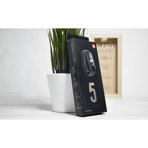 Фитнес браслет Xiaomi M5 Smart Band Fitness в черной коробке Фитнес браслет Xiaomi M5 Smart Band Fitness в черной коробке